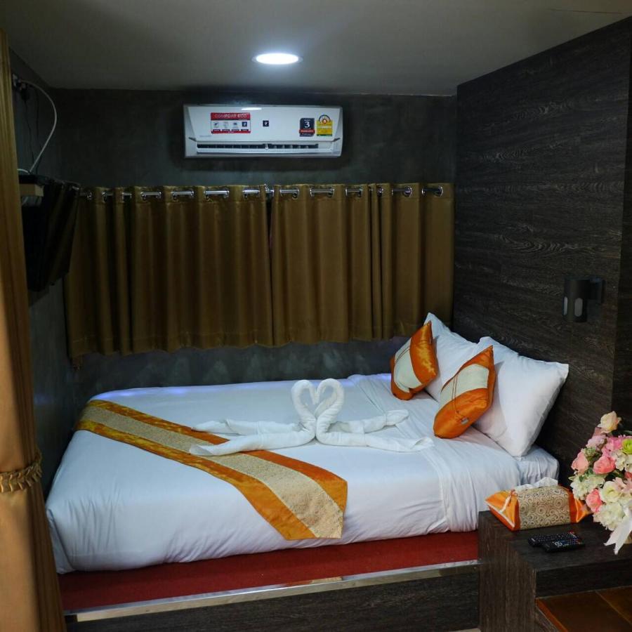 Amazon Resort Сураттхани Экстерьер фото