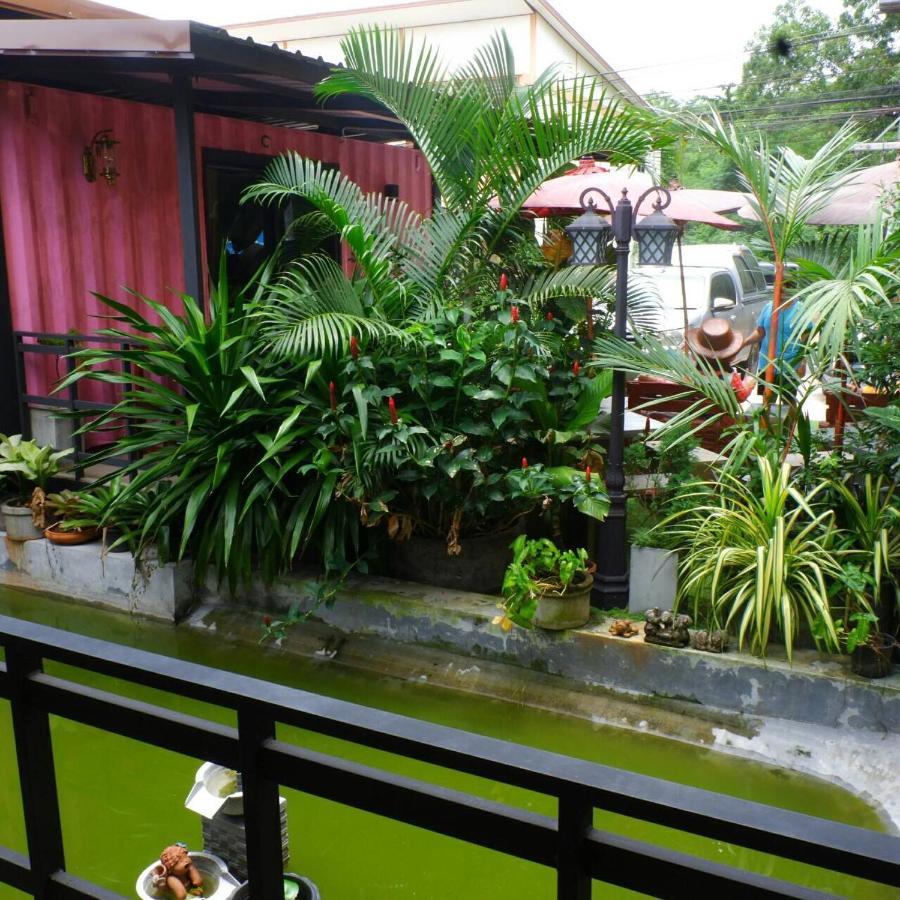 Amazon Resort Сураттхани Экстерьер фото
